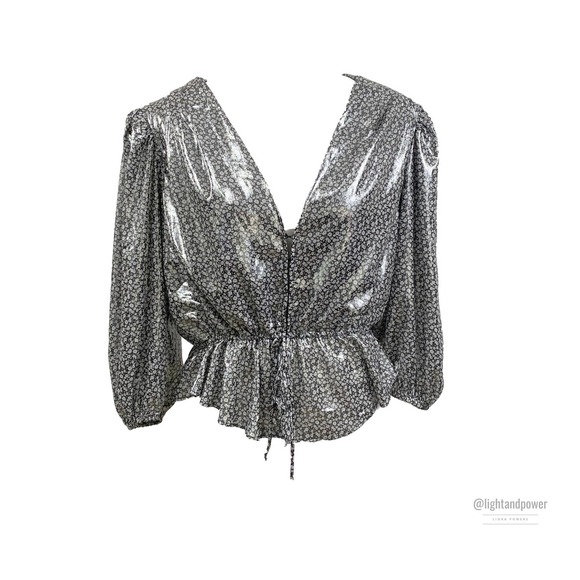 Free People Tops - Free People Silver Floral V-Neck Peplum Blouse EUC